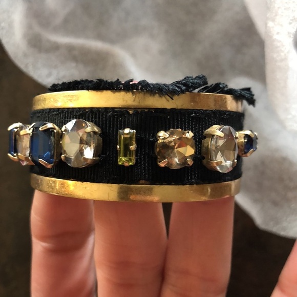 Stella & Dot Morgan Jeweled Cuff black fringe gold tone Bracelet - Picture 6 of 9